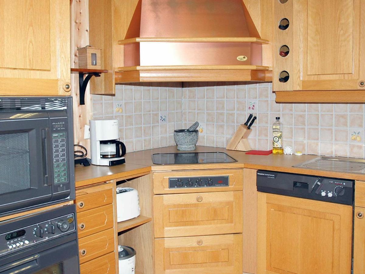 Three-Bedroom Holiday Home In Isfjorden Torvik Dış mekan fotoğraf